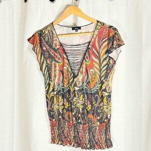 Sele‎  Multicolor Paisley Blouse with bead mock necklace smocked bottom size M